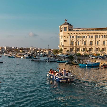 Riva Apartments By Wonderful Italy Сиракузы Экстерьер фото