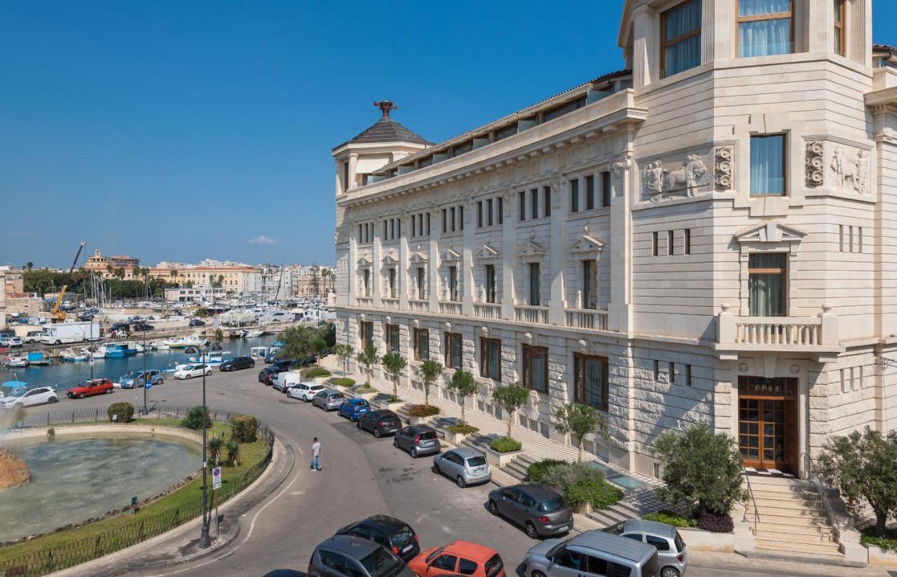 Riva Apartments By Wonderful Italy Сиракузы Экстерьер фото